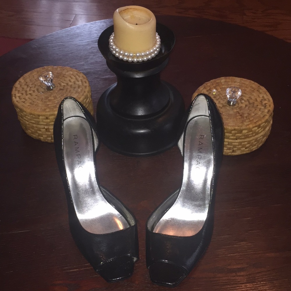 Black Peep Toed Shoes